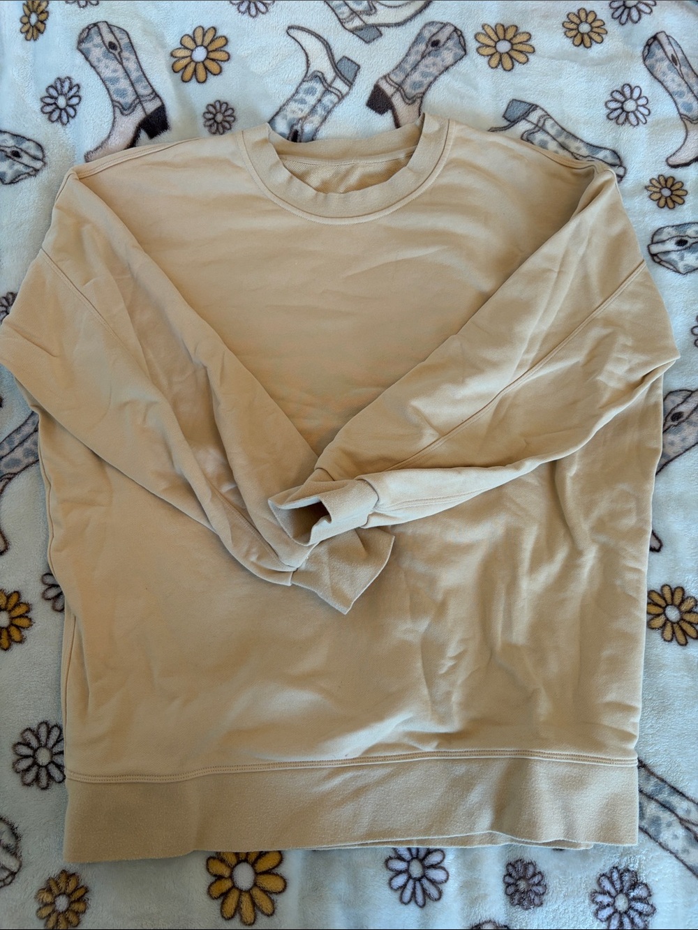 Lululemon crew neck